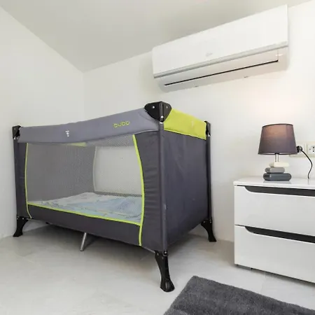 Hébergement de vacances House Dali *