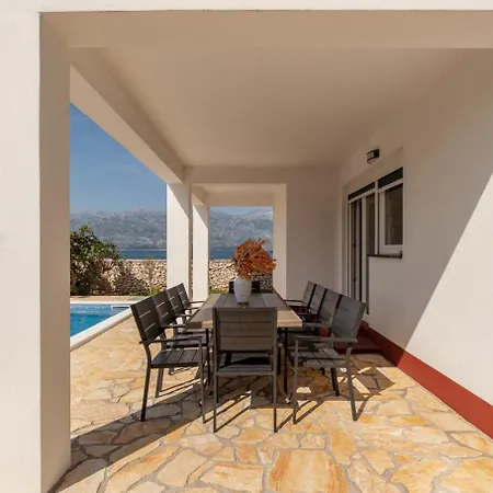 Hébergement de vacances House Dali *