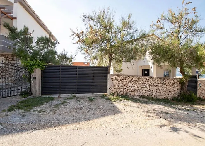 House Dali