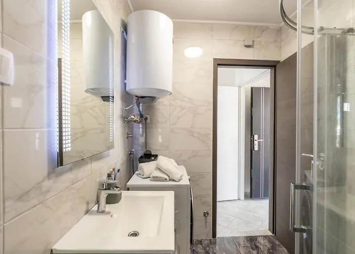 House Dali Дом отдыха Ражанац