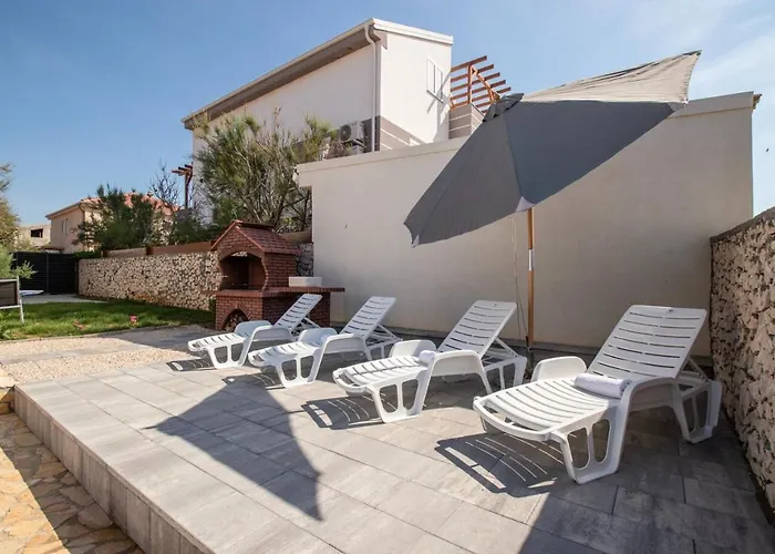 House Dali * Ражанац