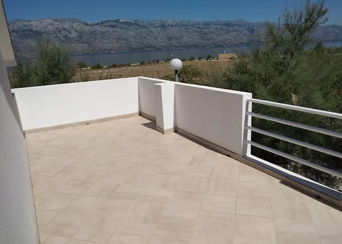 House Dali Дом отдыха